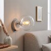 Applique da parete moderna Gastor con sfera in vetro chiaro e portalampada E14